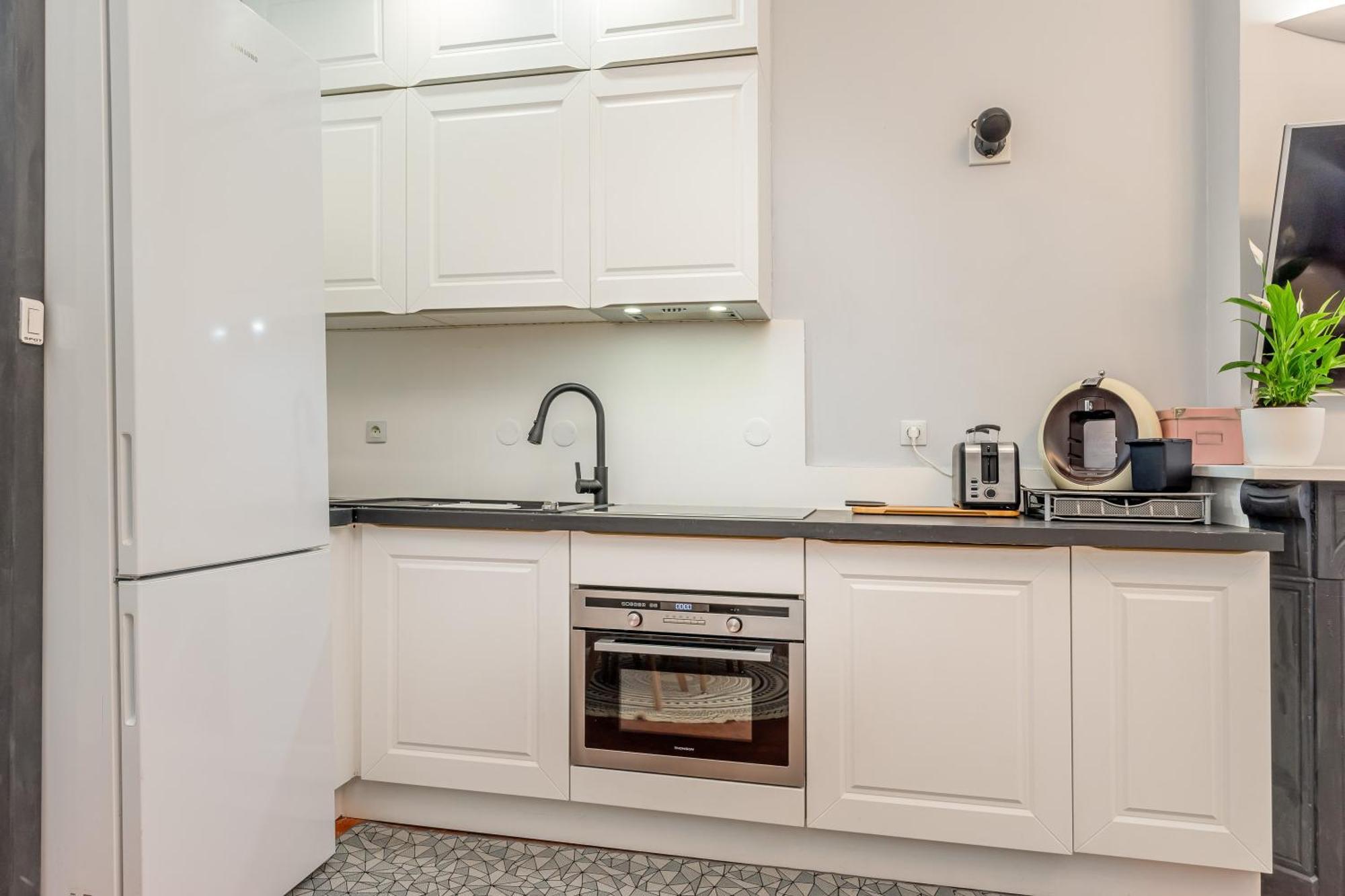 Nouvel Appartement De Caractere Et Climatise A La Joliette Марсель Экстерьер фото
